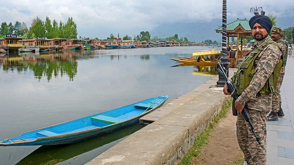 | Photo: PTI : Pahalgam terror attack aftermath: Security around Dal Lake in Srinagar