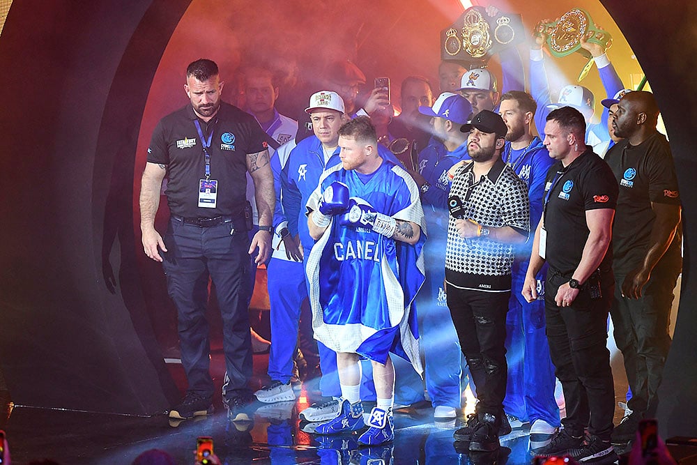Saudi Arabia super middleweight World Boxing Championship Canelo Alvarez  vs William Scull_7