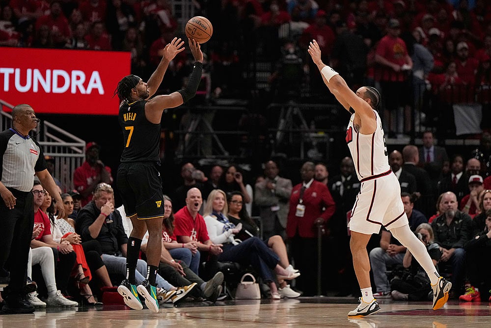 Basketball: Houston Rockets vs Golden State Warriors