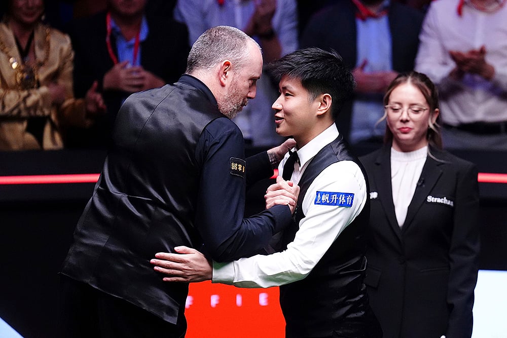 Britain Snooker Worlds Championship Zhao Xintong vs Mark Williams game photos_4