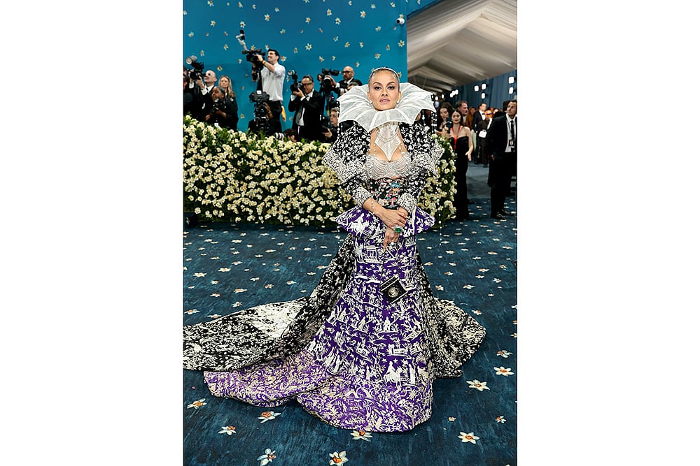 Natasha Poonawalla_Met Gala celeb fashion outfit