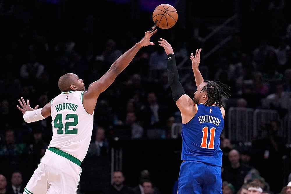 NBA Basketball Game: Boston Celtics vs New York Knicks