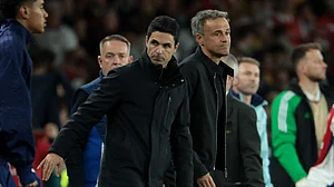 File : Mikel Arteta and Luis Enrique.