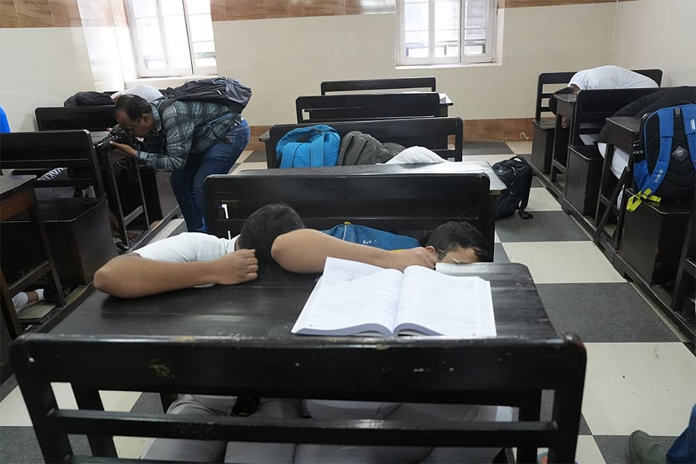 War mock drill at Kolkata school