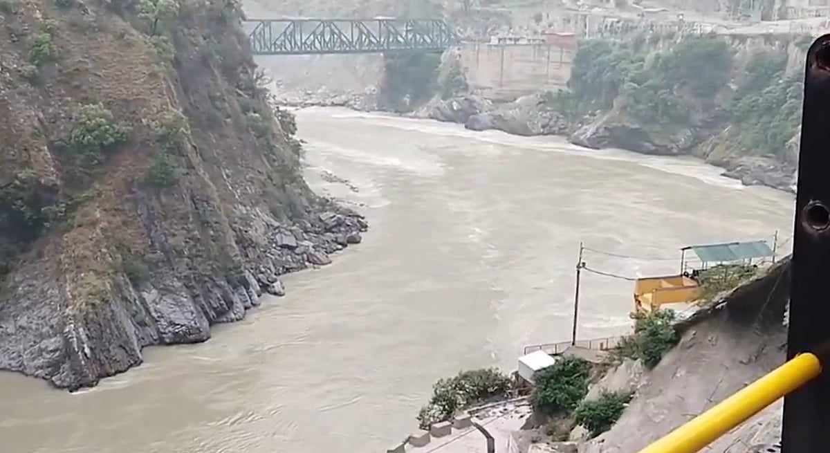 Baglihar dam on Chenab river 