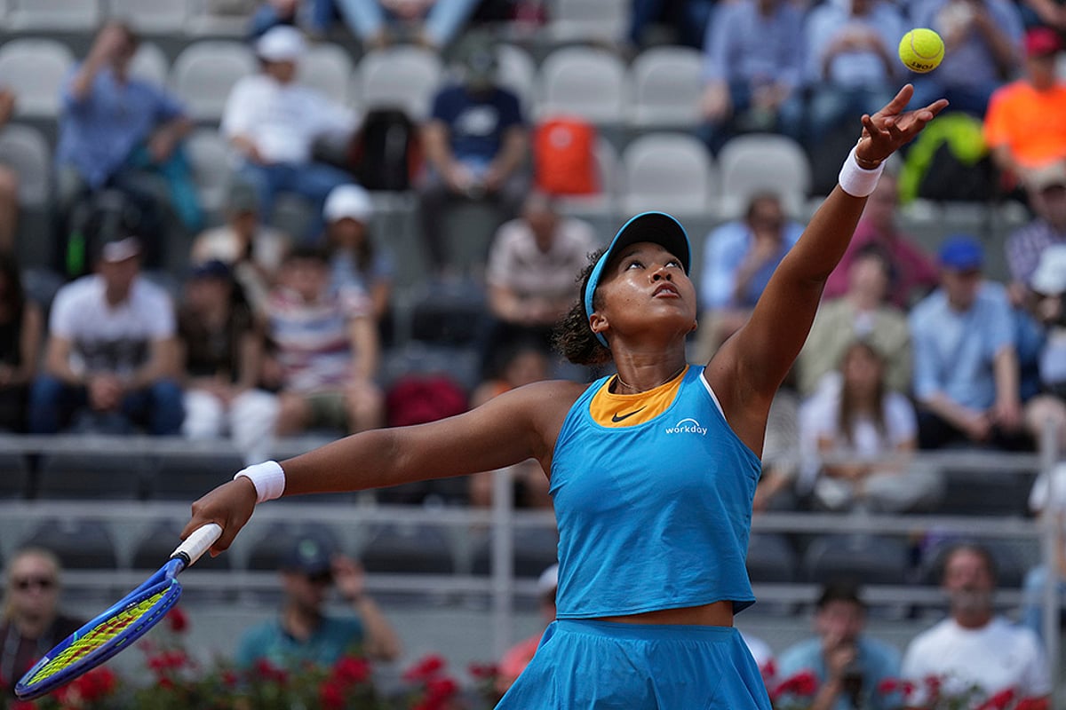 2025 Italian Open tennis tournament third round Photo: Naomi Osaka vs Viktorija Golubic