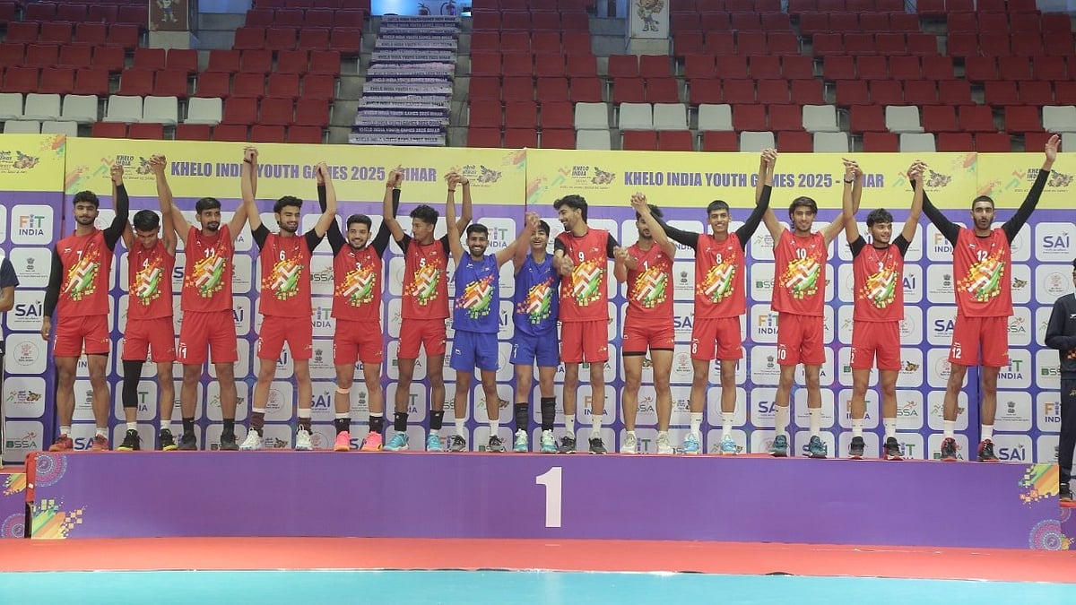 Special Arrangement : The victorious Jammu and Kashmir boys' volleyball team that beat Uttar Pradesh in the Khelo India Youth Games final.