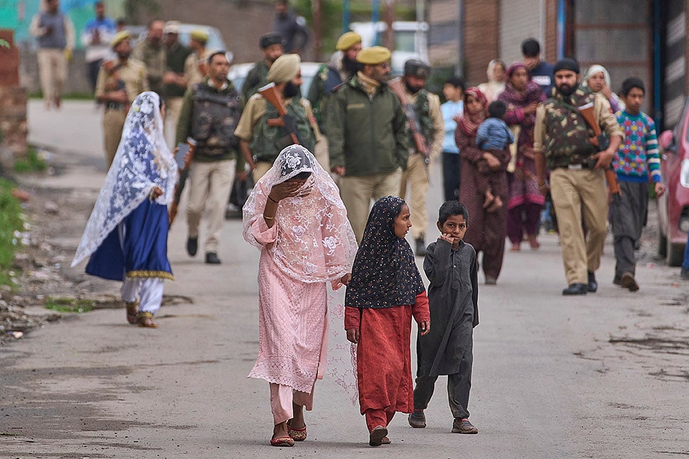 Operation Sindoor People evacuated to safer zones_Uri