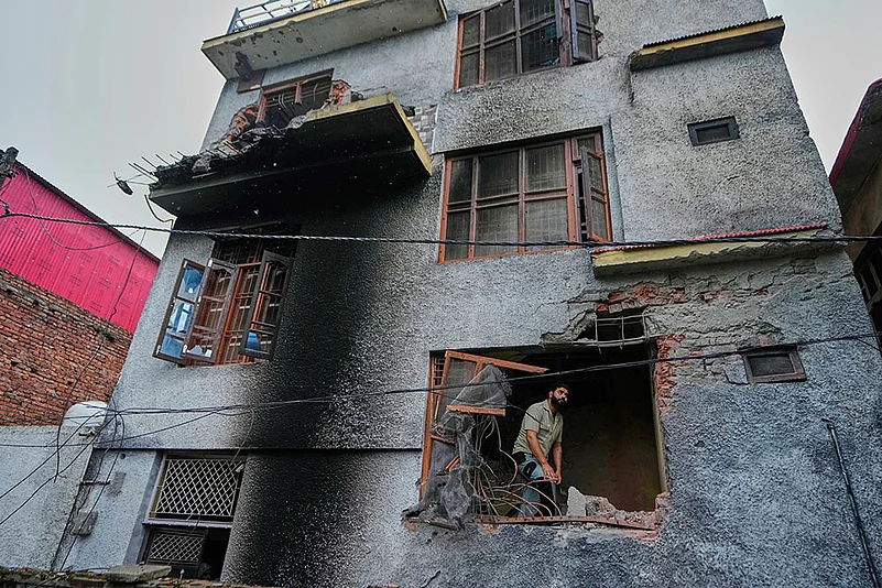 Operation Sindoor Pakistani shelling in indian border states: Poonch