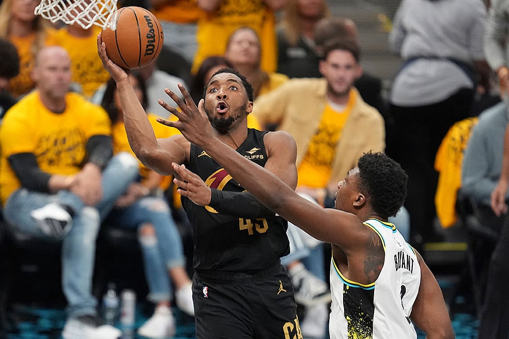 NBA Basketball Game: Indiana Pacers vs Cleveland Cavaliers