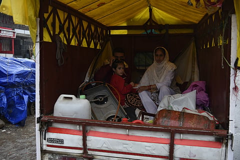 A family in Uri hurriedly packed its belongings and left after heavy shelling