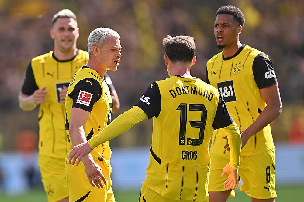 Germany Soccer Bundesliga Bayer 04 Leverkusen vs Borussia Dortmund: Julian Ryerson