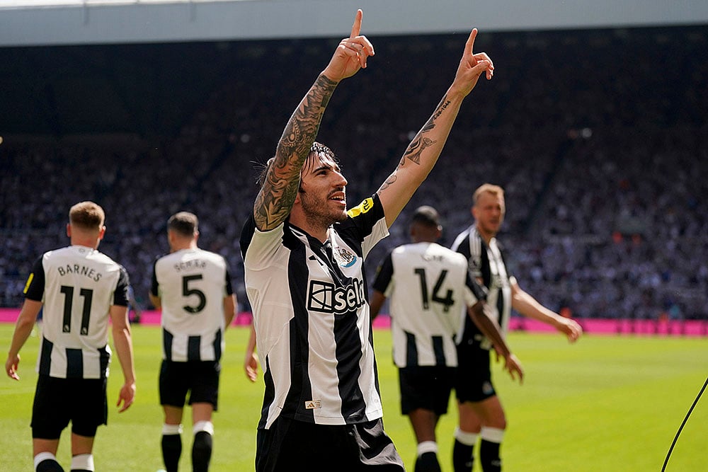 English Premier League soccer Newcastle United Vs Chelsea: Sandro Tonali 