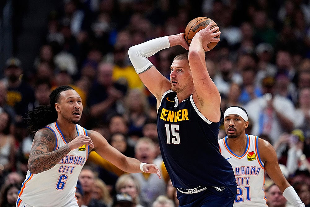 Basketball: Oklahoma City Thunder vs Denver Nuggets