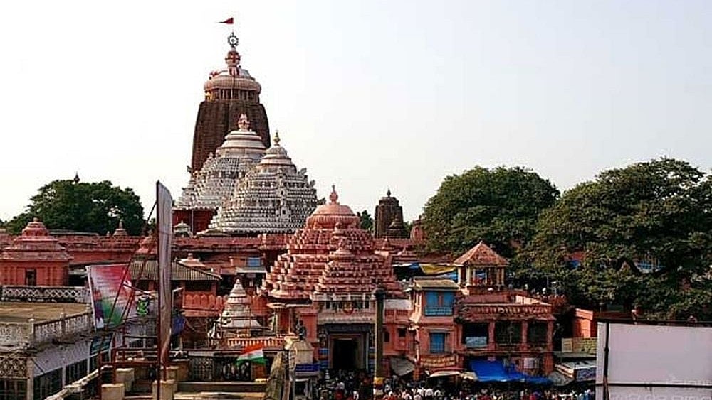 | PTI : Puri Jagannath Temple Servitor Suspended For 30 Days Over Digha Temple Visit