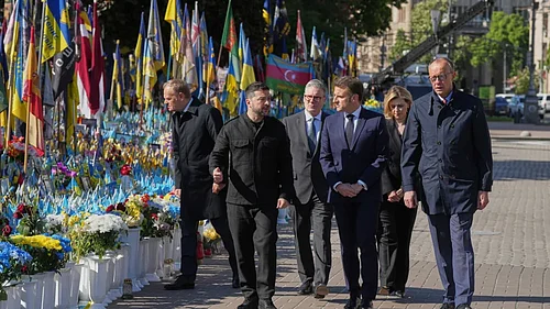 AP : European leaders meet President Volodymyr Zelenskyy in Ukraine. rep image |