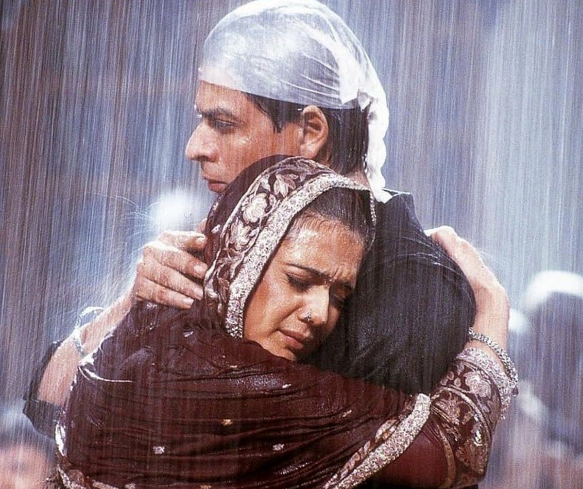 IMDB : Veer-Zaara Still