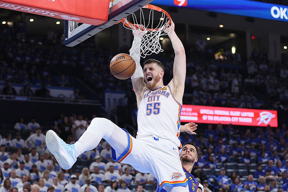 Basketball: Oklahoma City Thunder vs Denver Nuggets