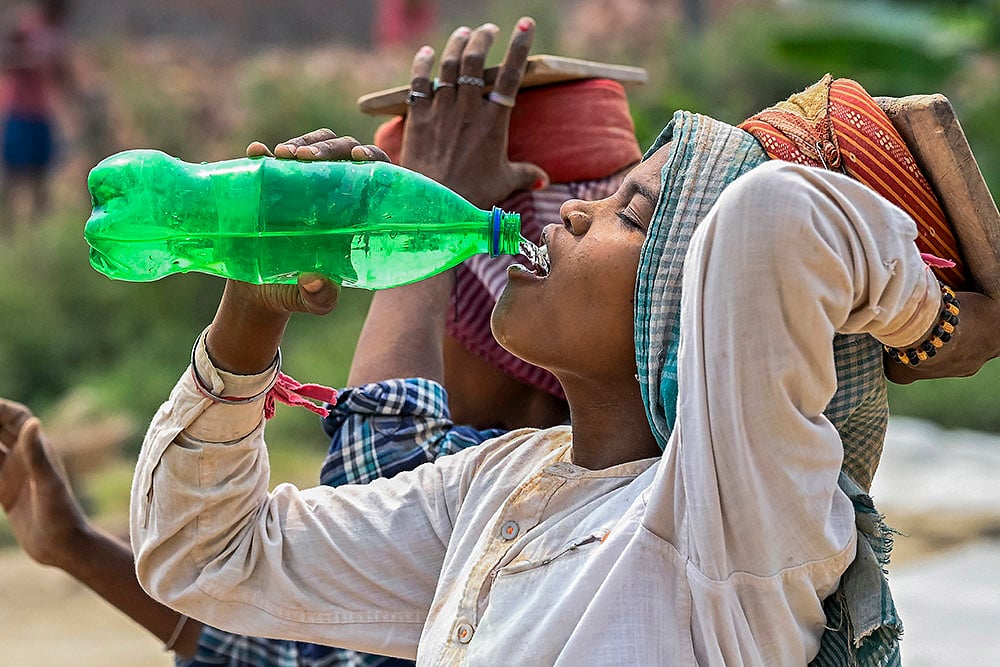 Weather: Hot day in WBs Nadia