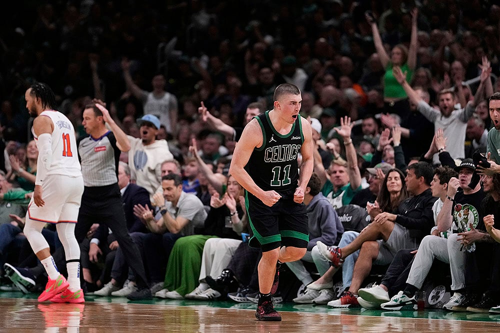 | Photo: AP/Charles Krupa : NBA Playoffs: Boston Celtics vs New York Knicks
