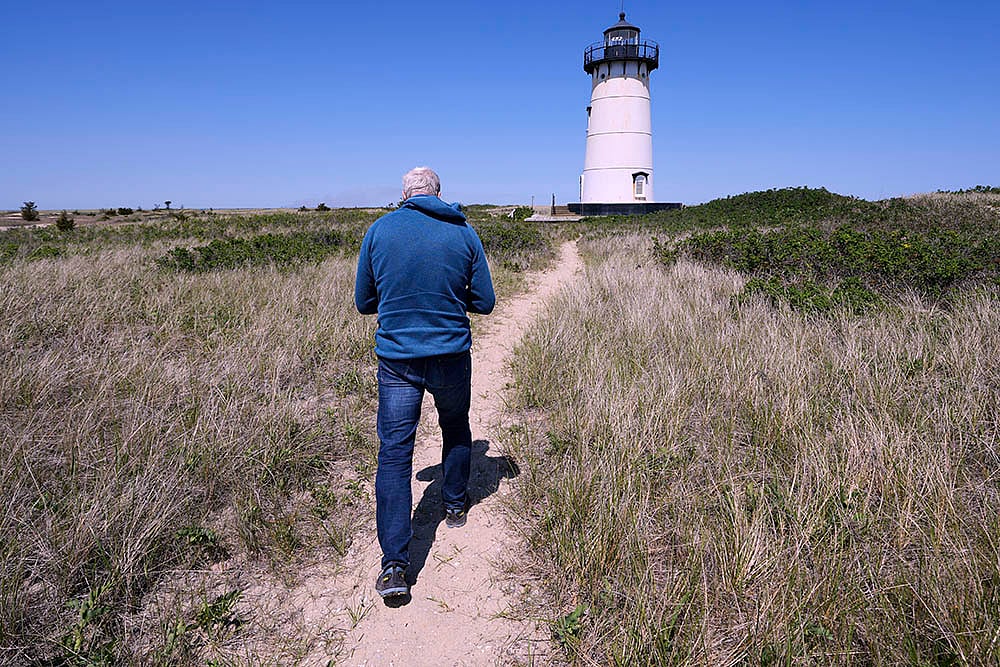 Endurance swimmer Lewis Pugh to swim around Marthas Vineyard 