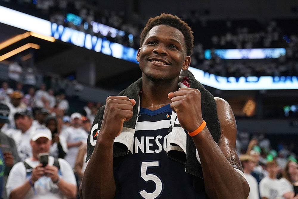 | Photo: AP/Abbie Parr : NBA: Minnesota Timberwolves vs Golden State Warriors