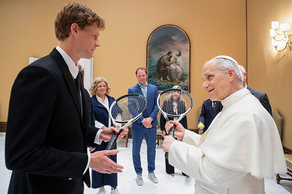 Jannik Sinner meets Pope Leo XIV at the Vatican
