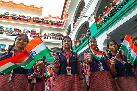 Students hail armed forces