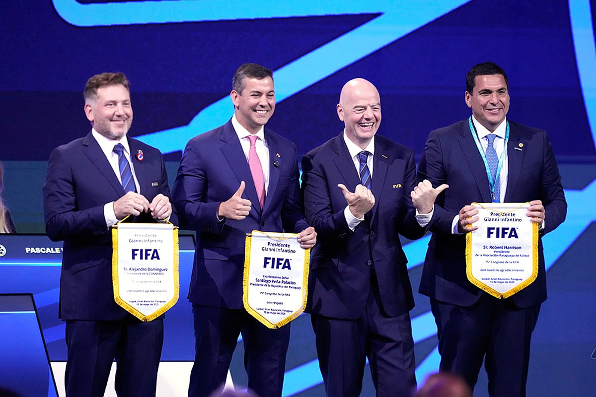 Paraguay Soccer 75th FIFA Congress: Alejandro Dominguez, Santiago Pena