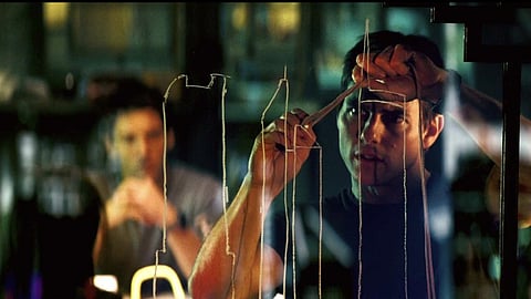 Tom Cruise and Jonathan Rhys Myers in M:I III
