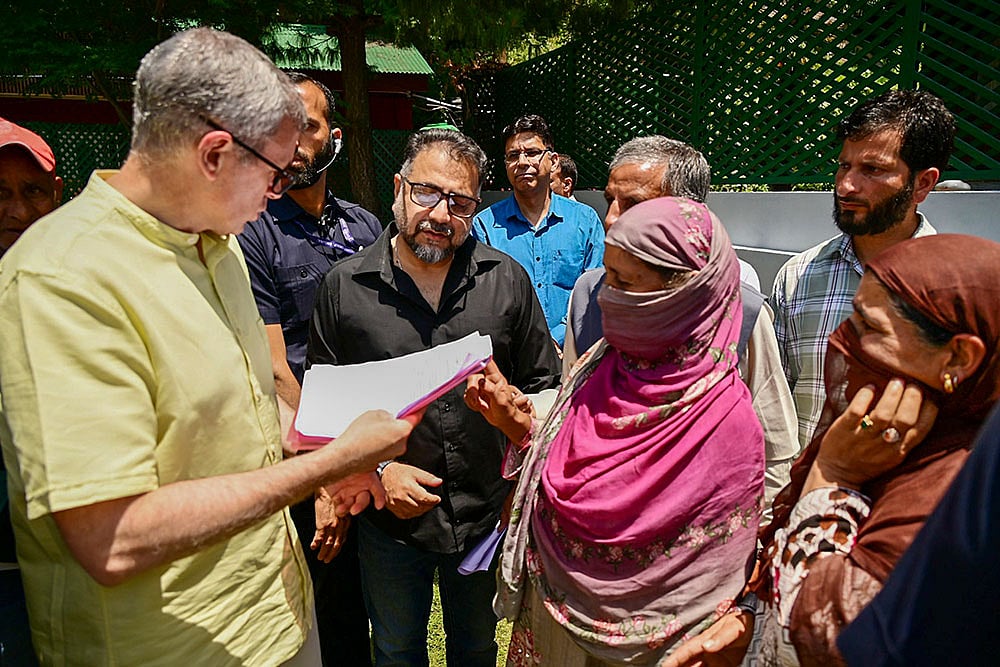 Omar Abdullah listens to peoples grievances