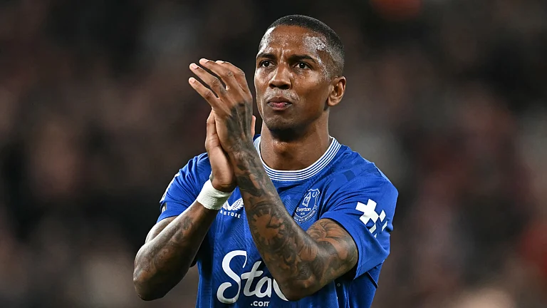 Everton's Ashley Young - null
