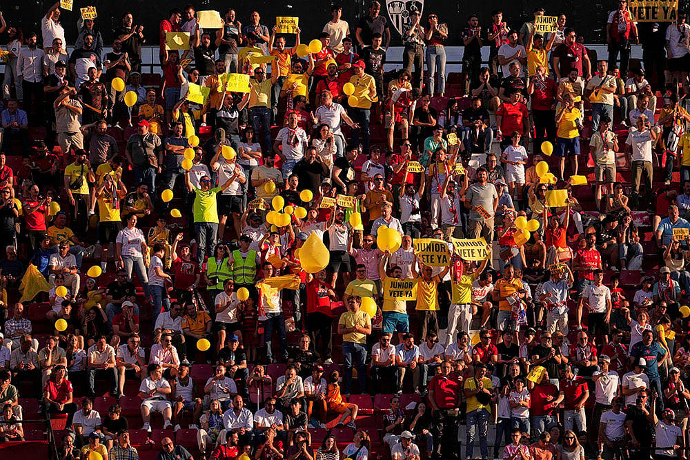Spanish La Liga soccer match Sevilla vs Real Madrid pics