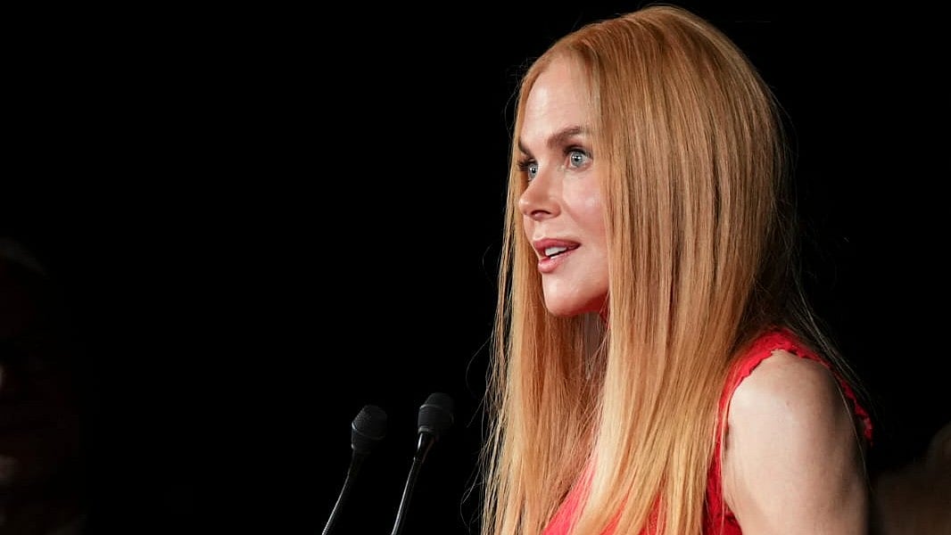 AP : Nicole Kidman receives Women in Motion award at Cannes 2025 