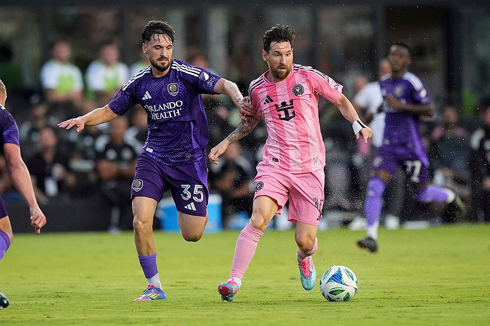 | Photo: AP/Rebecca Blackwell : MLS: Inter Miami Vs Orlando City