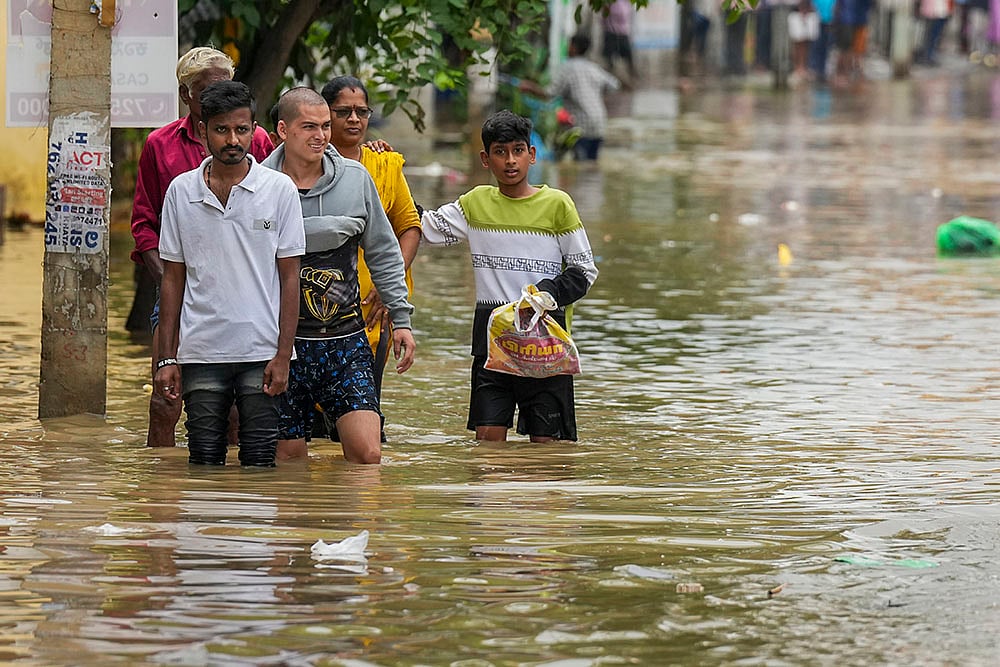 Bengaluru weather Heavy Rain 100mm Rainfall Floods the City