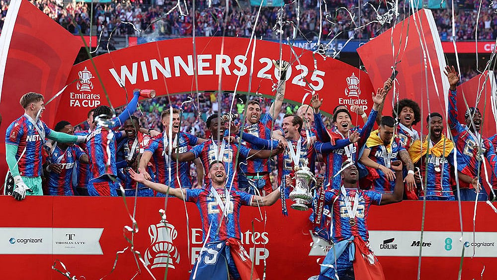 Crystal Palace members after winning FA Cup