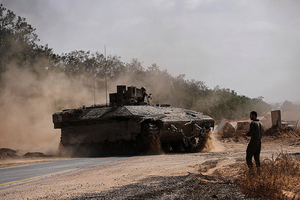 Israeli–Palestinian conflict Israeli tanks