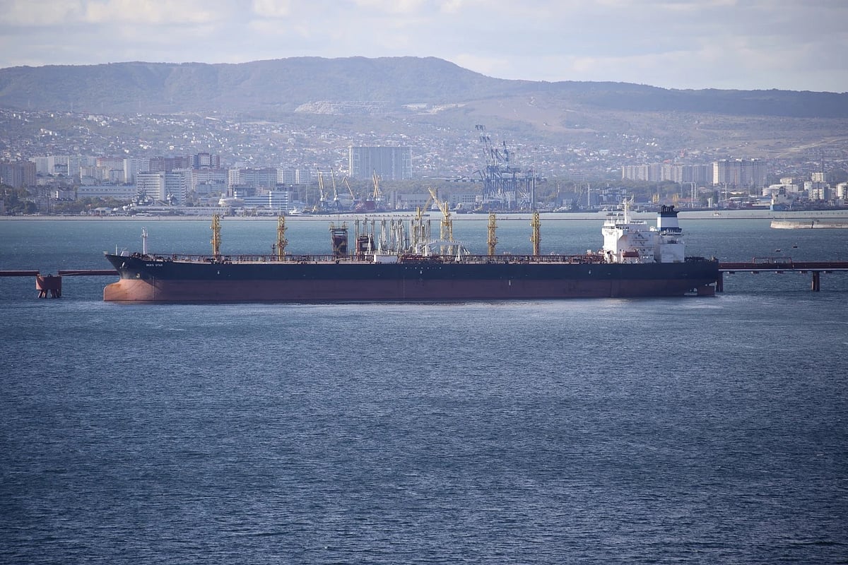 Russian oil tanker - AP