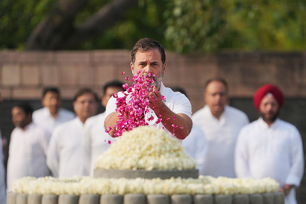 | Photo: PTI/Kamal Kishore : Death anniversary of Rajiv Gandhi