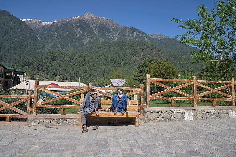 India Kashmir Pahalgam aftermath Tourism_8