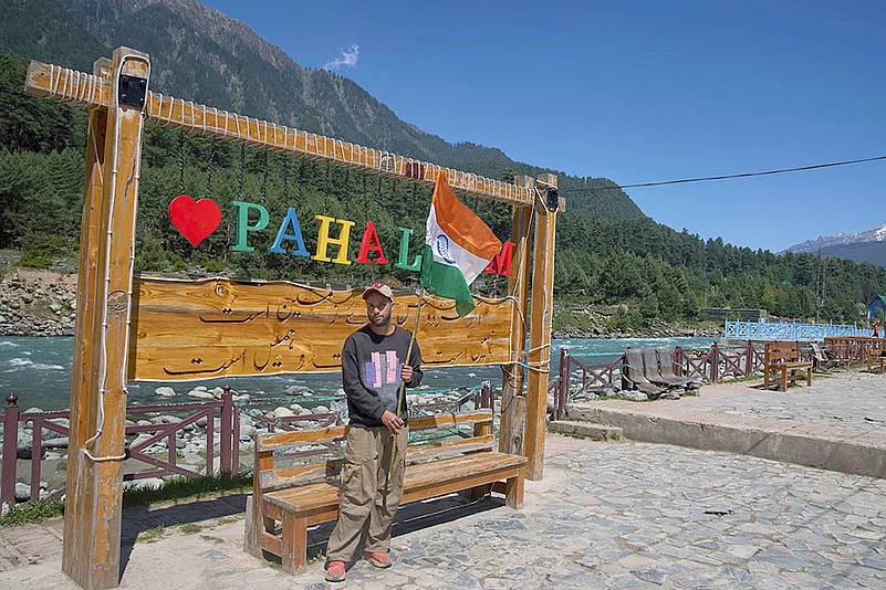 India Kashmir Pahalgam aftermath Tourism_7