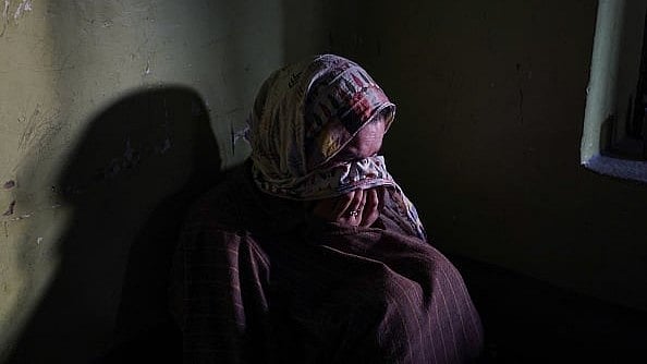 Hum Hain Ki Hum Nahin? | Poem - | Getty