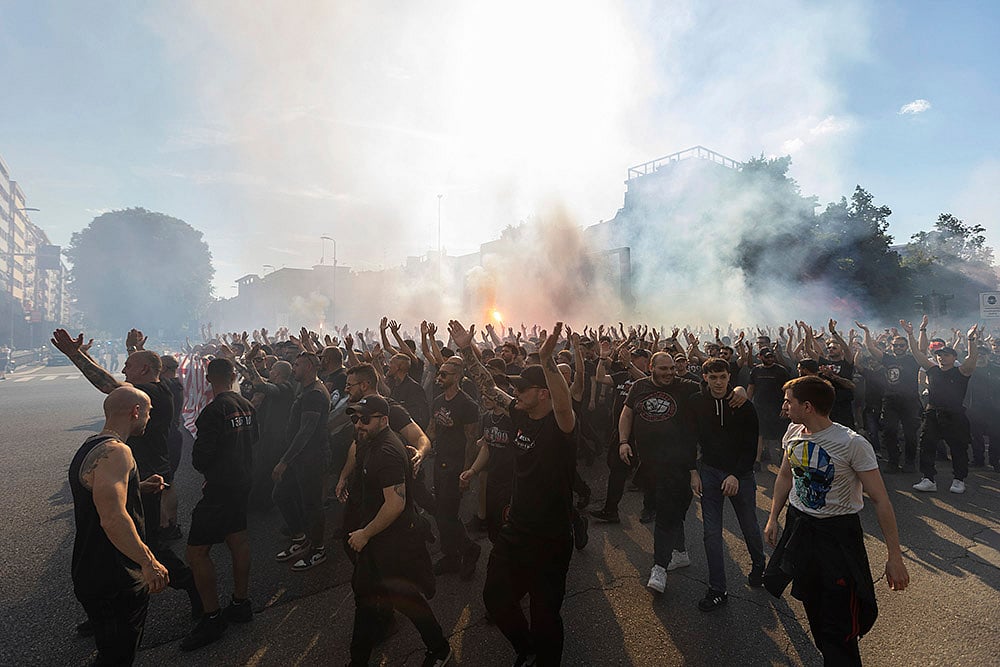 Italy Serie A soccer AC Milan vs AC Monza, Milan fans hold a protest: 4