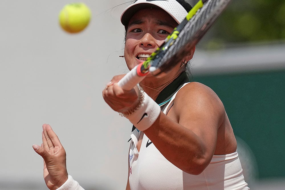 French Open Tennis 2025 First round Day 1, Emiliana Arango vs Alexandra Eala_1