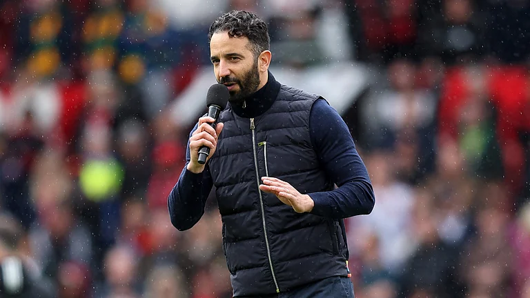 Manchester United head coach Ruben Amorim - null