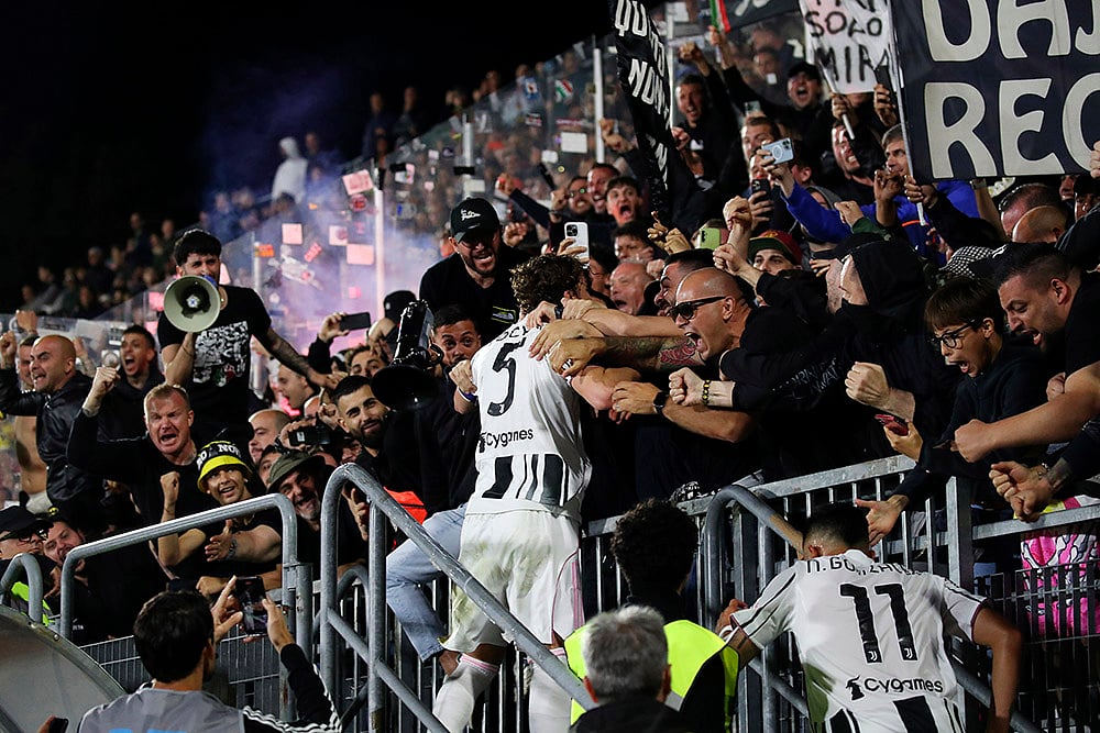 Italy Soccer Serie A Venezia vs Juventus match photo: Manuel Locatelli