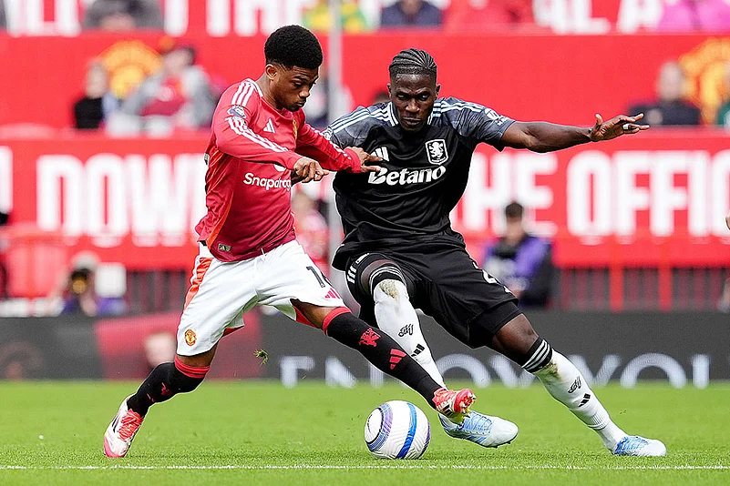 English Premier League 2024-25: Manchester United vs Aston Villa