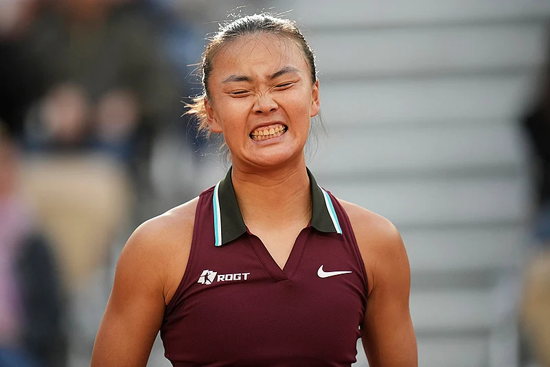 French Open Tennis 2025 First round Day 1, Jasmine Paolini vs Yuan Yue_2