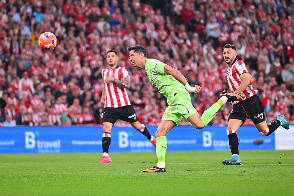 La Liga Soccer Match: Athletic Bilbao vs Barcelona